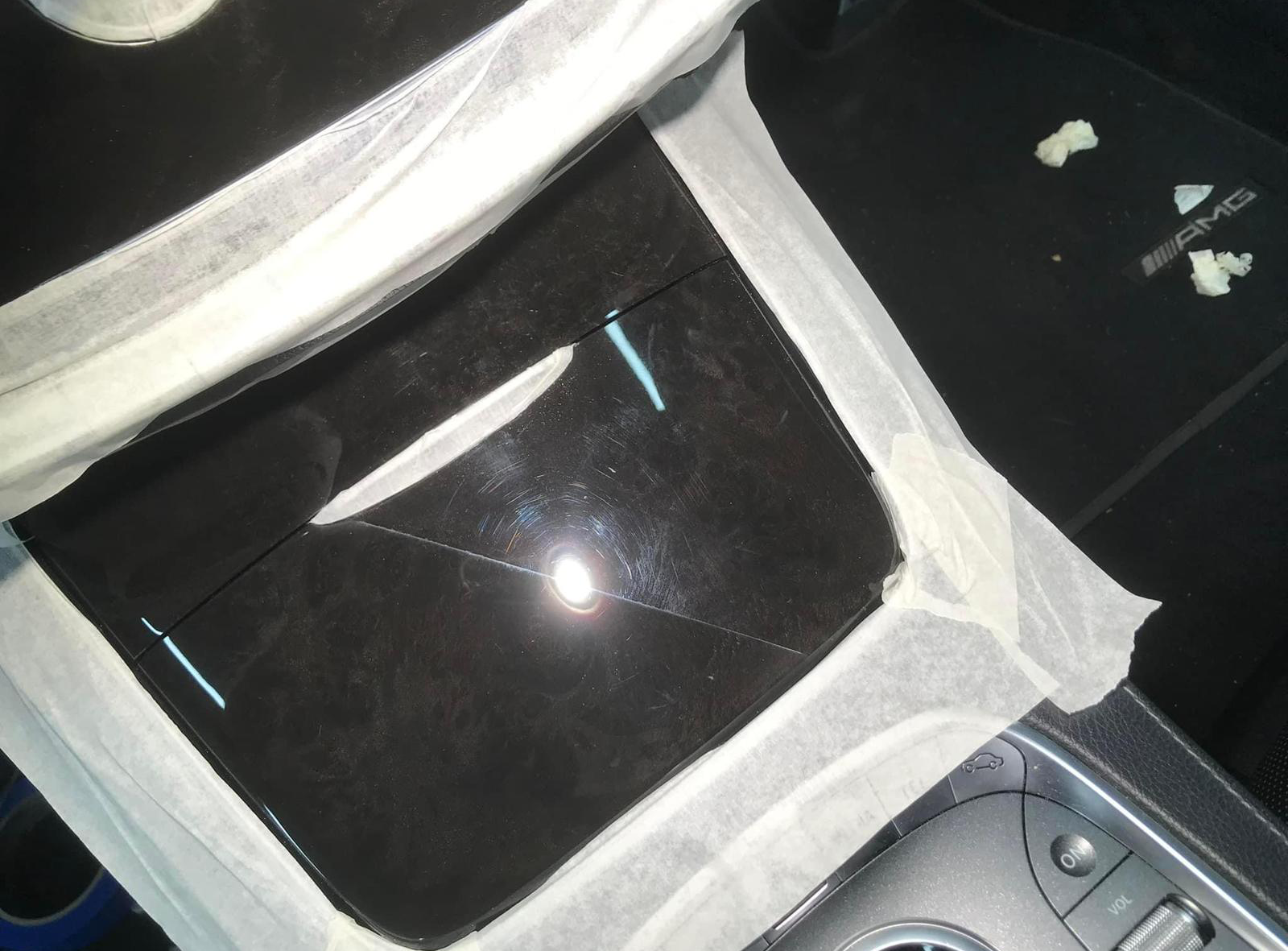 INTERIOR TRIM POLISHING WITH PROTECTION
